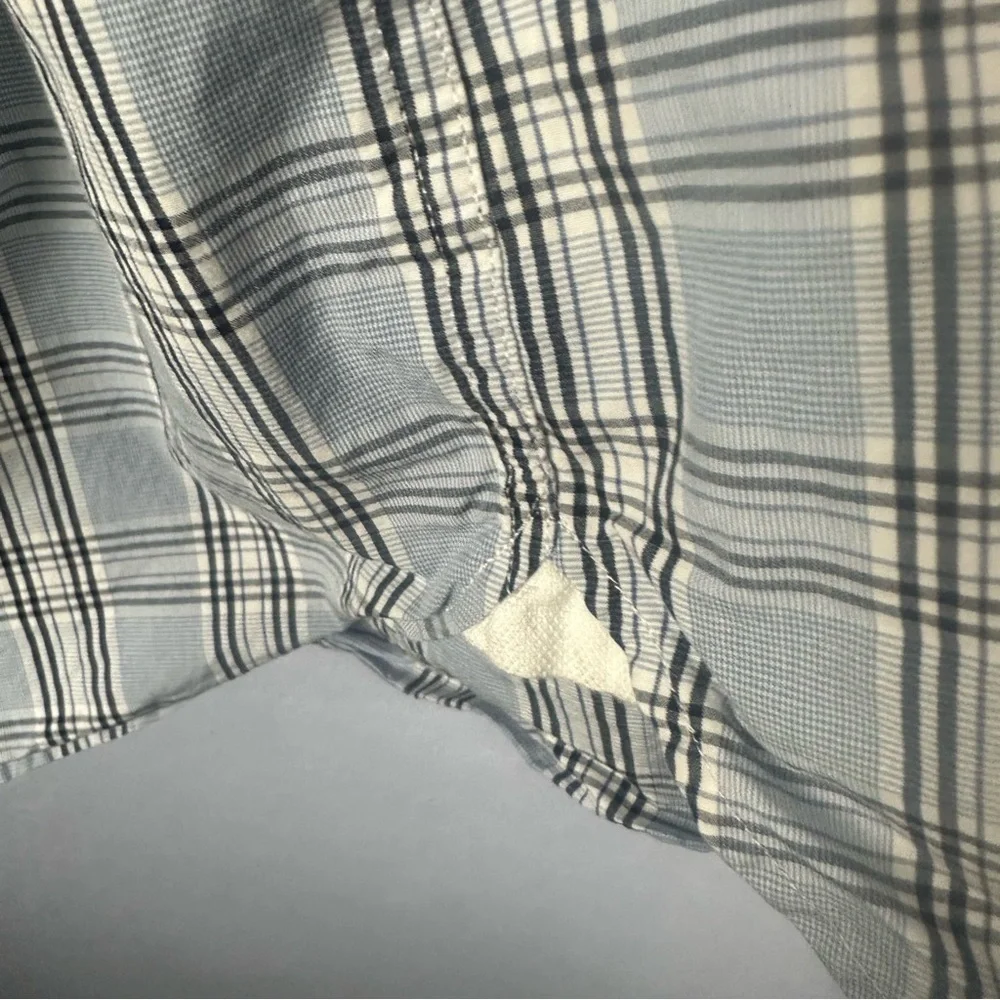 Banana Republic Men’s Large Plaid Slim Fit Tailored Long Sleeve Button Up Shirt